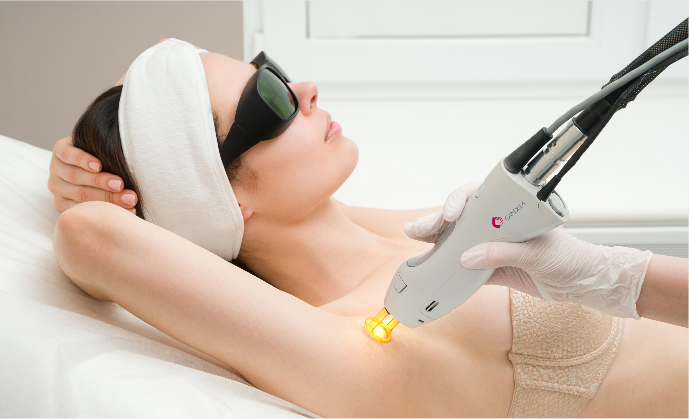 image of acupuncture session