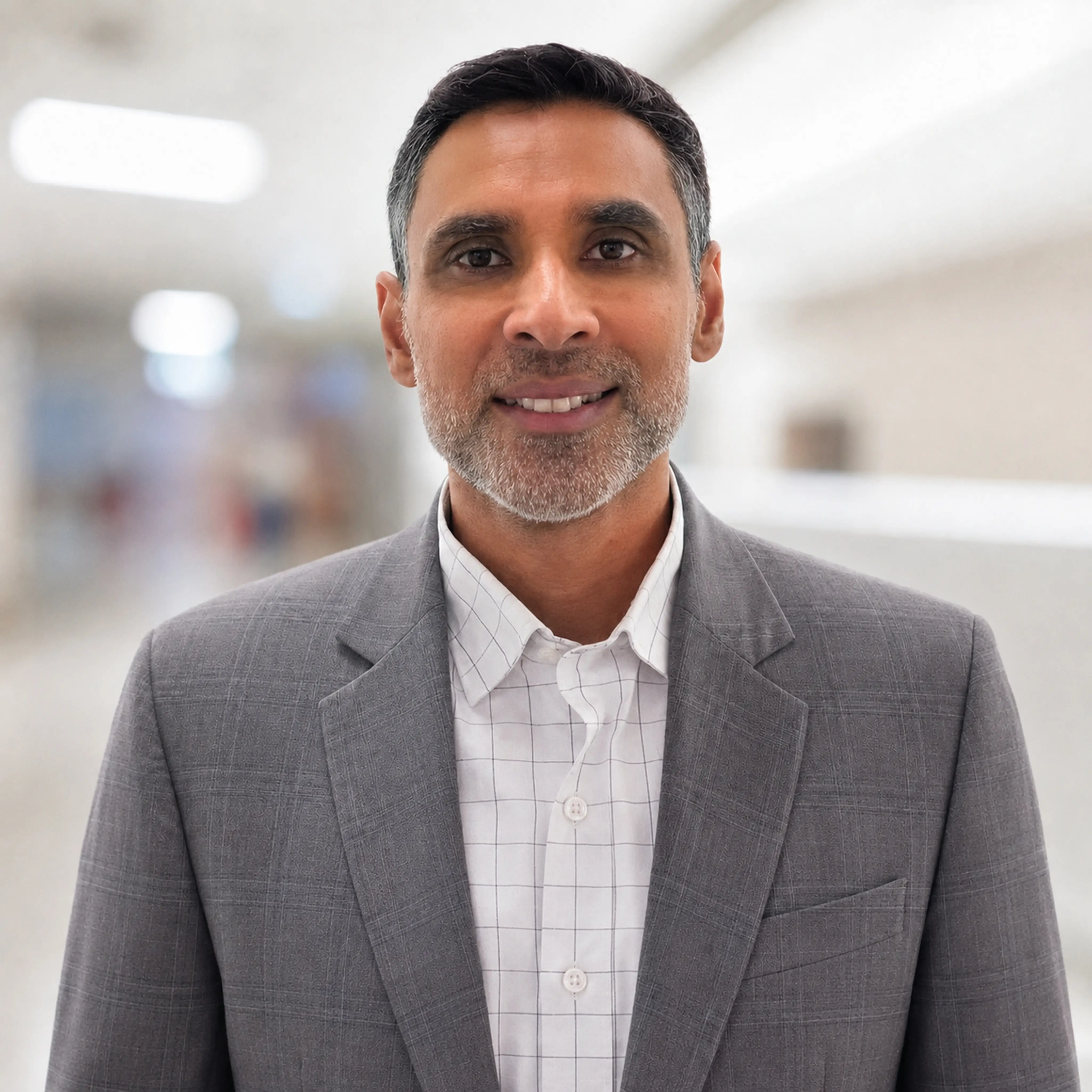 Dr Rafi Huq