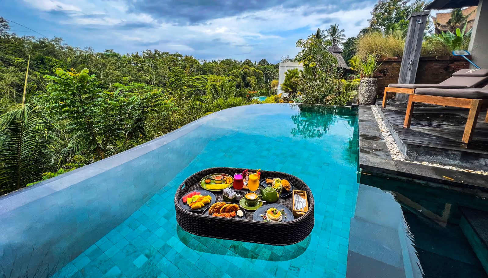 Floating breakfast in a private pool