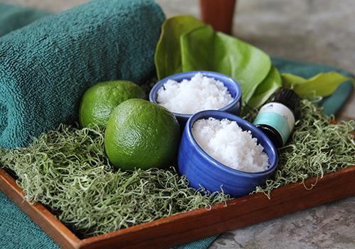 Javanese Royal Beauty Cleanse with turmeric rice polish and floral bath