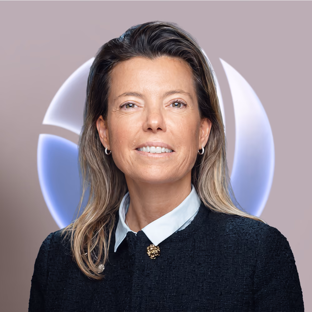 Professional Headshot of Ms. Isabelle Soares