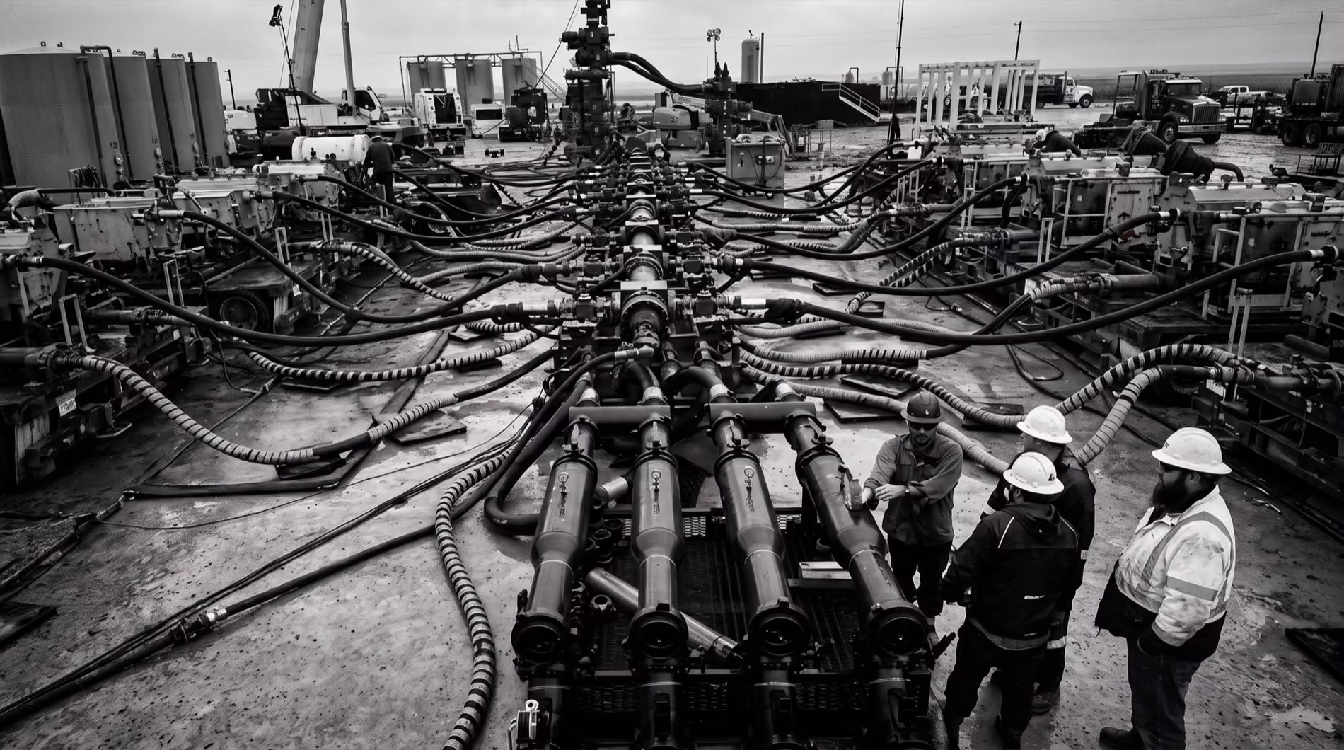 Alpine crew on a fracturing location