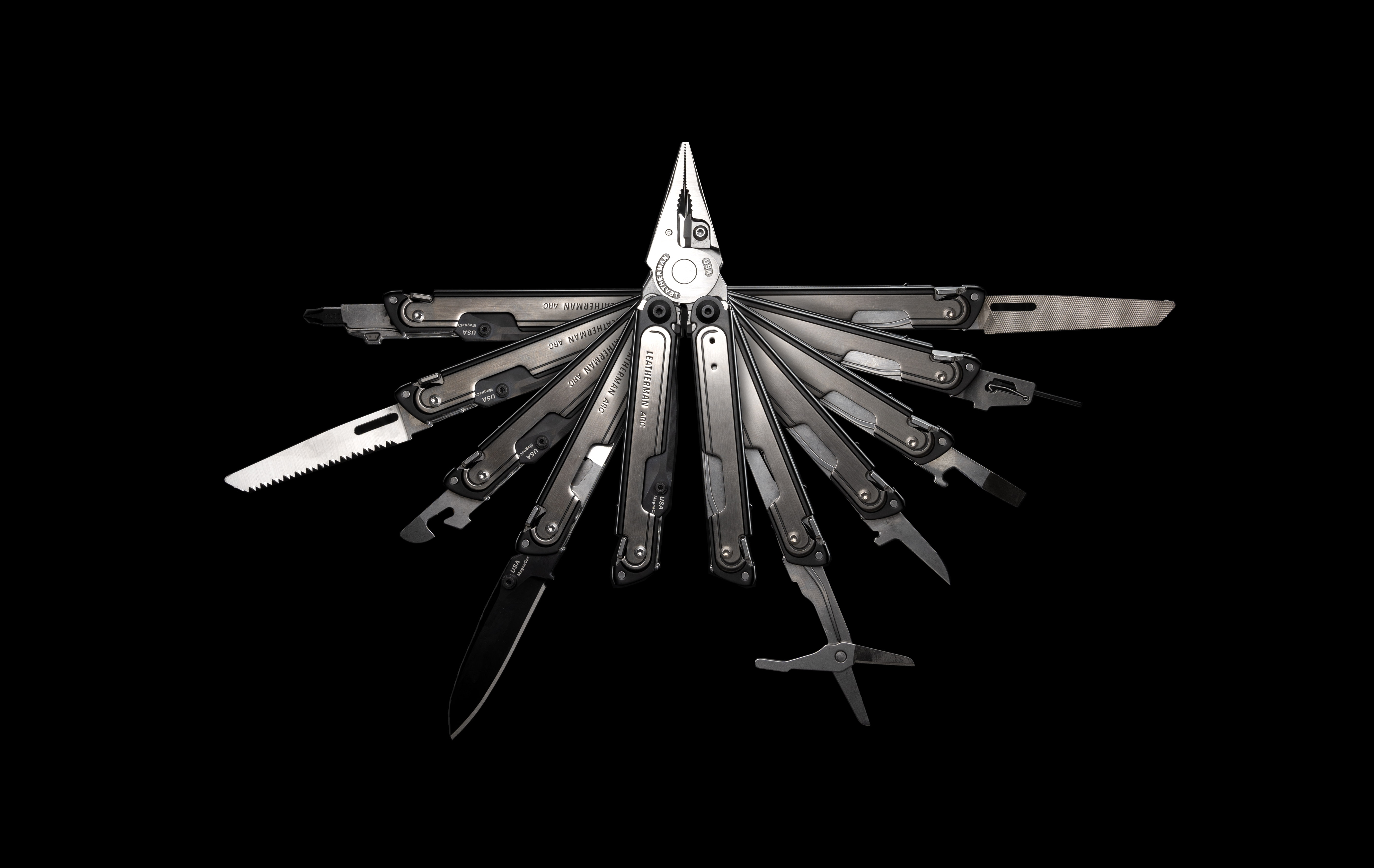 Leatherman työkalun stailattu tuotekuva.