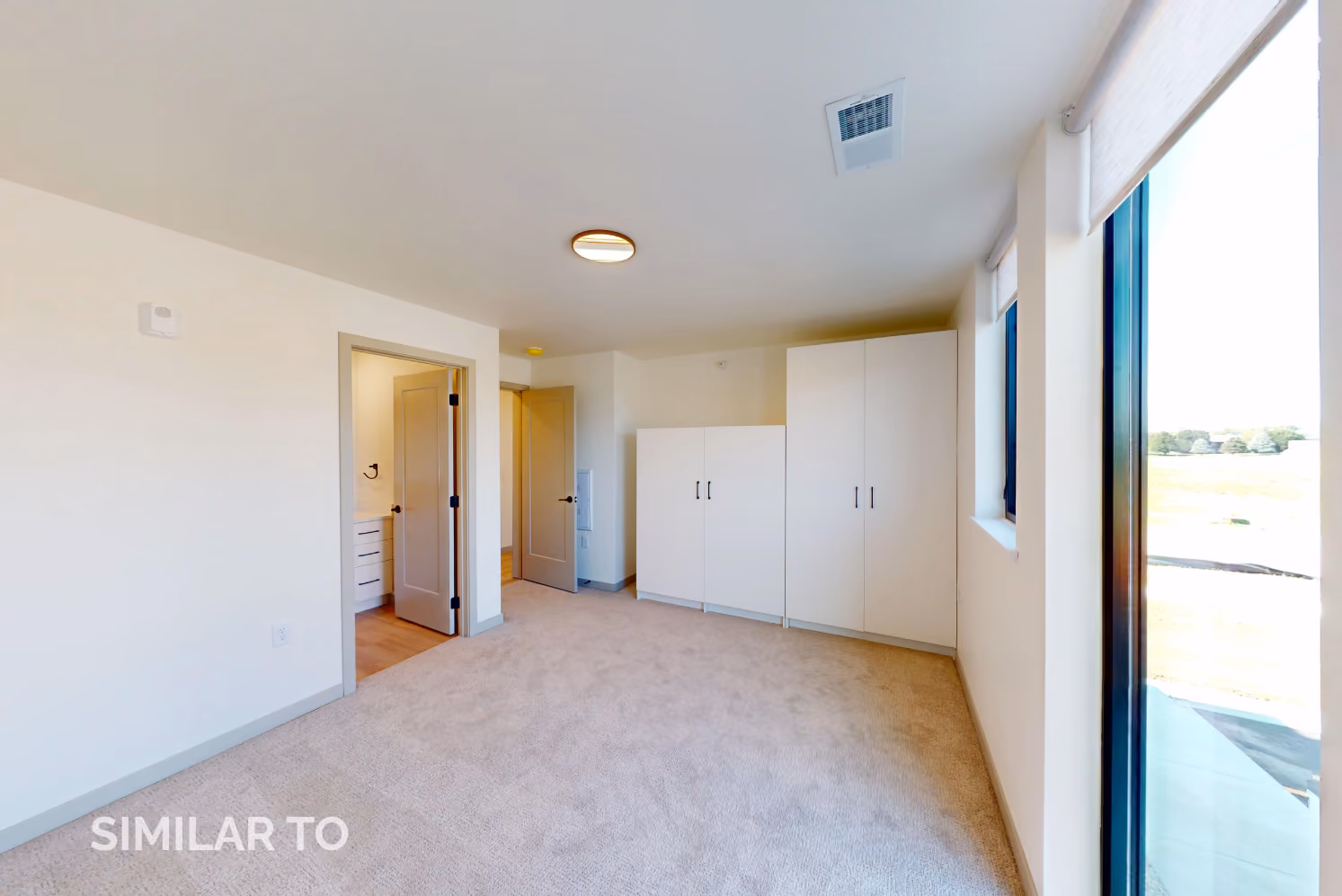 Apartment home similar to those at Overland Reserve in Rochester, MN