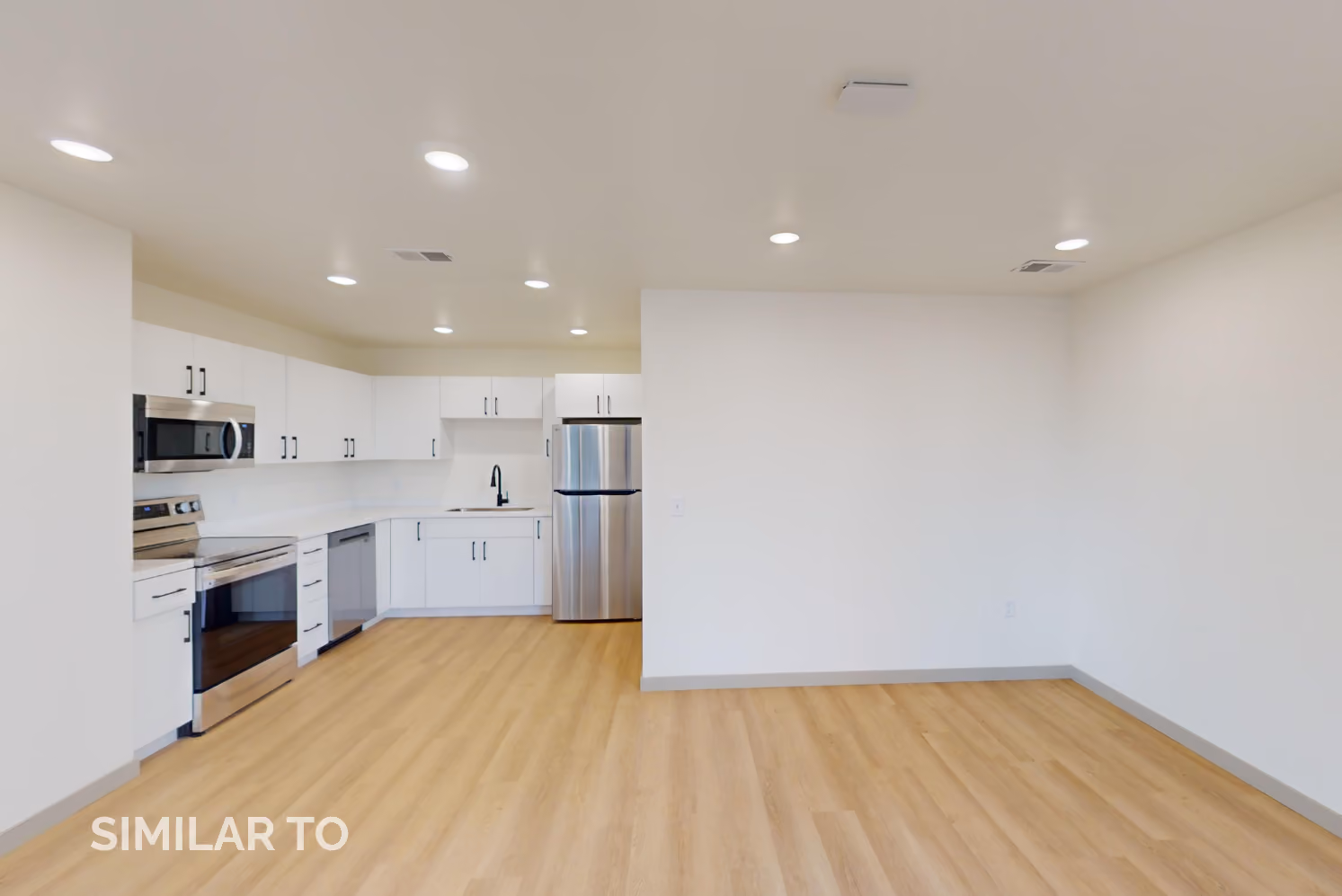 Apartment home similar to those at Overland Reserve in Rochester, MN