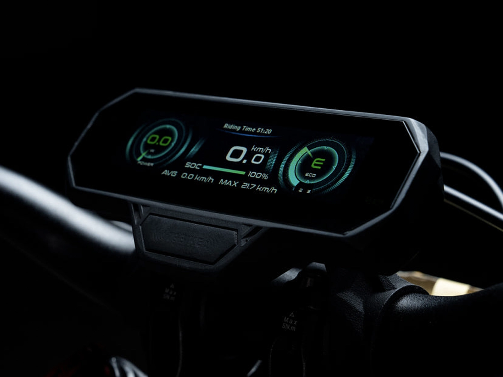 79 Bikes Falcon Pro display.