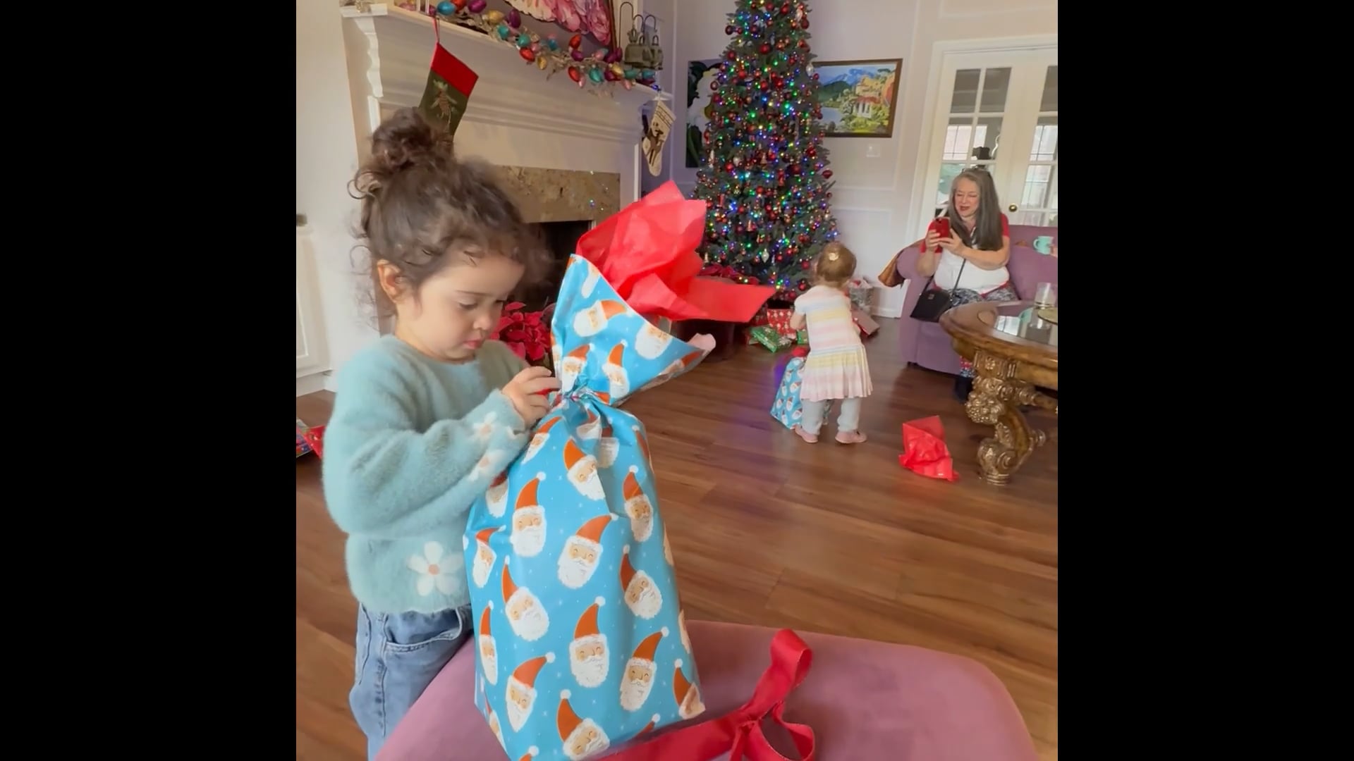 The Pearce Family Christmas — watch the film