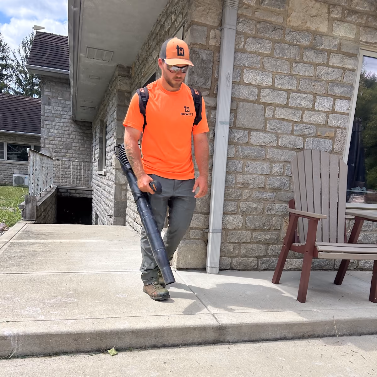 Lawn maintenance near me by Howie’s Lawn Care LLC in Hilliard, Ohio