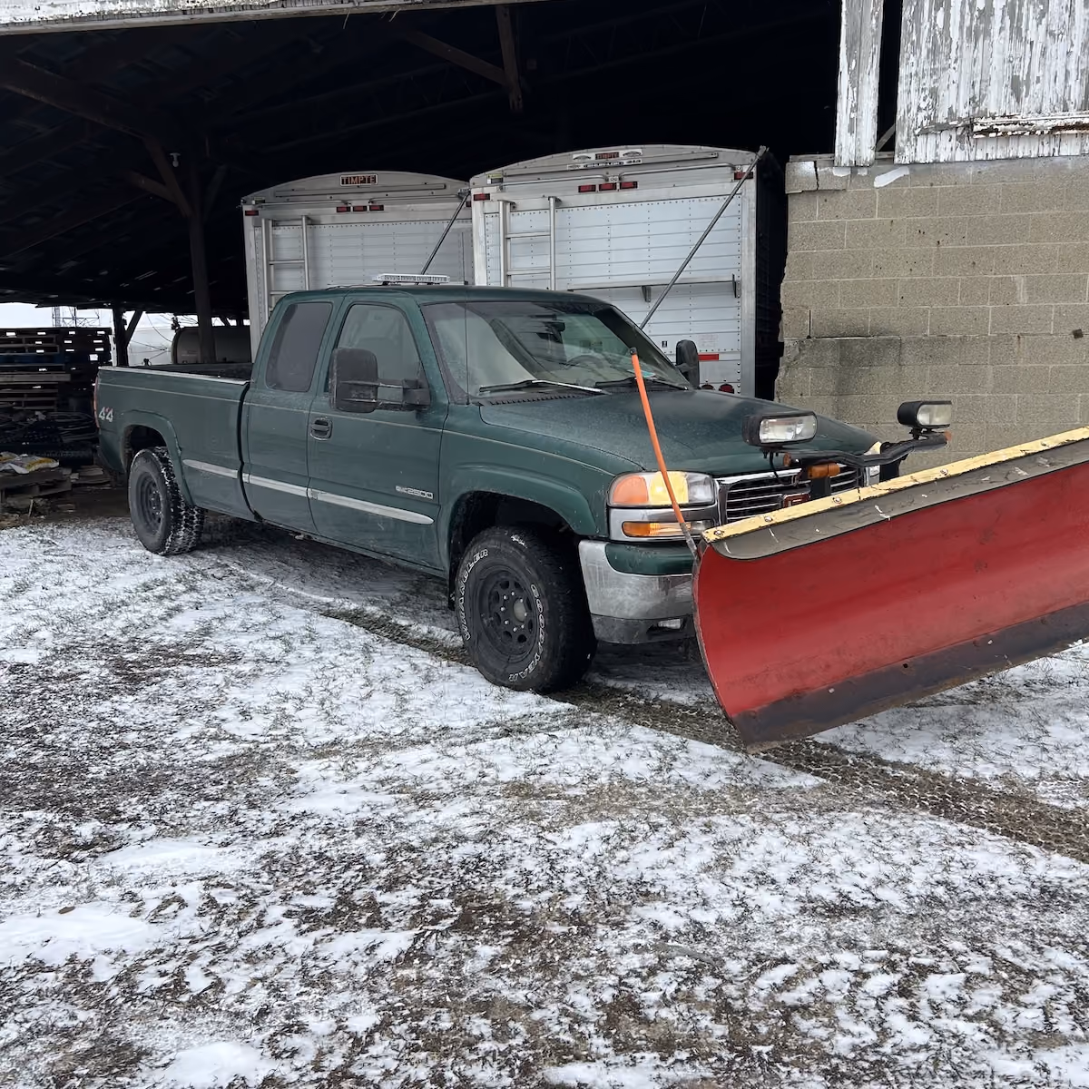 Residential snow removal by Howie’s Lawn Care LLC in Hilliard, Ohio