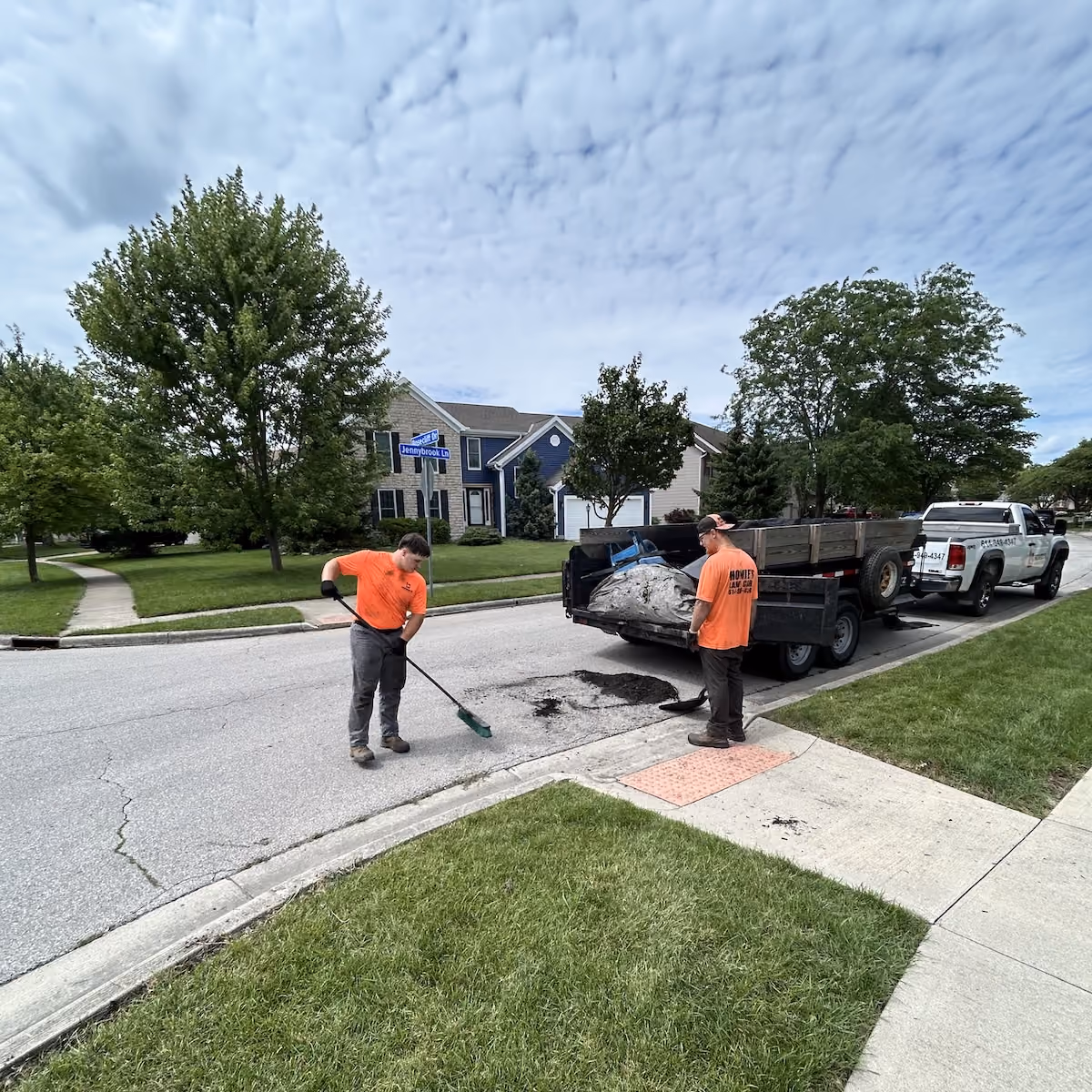 professional fall cleanup by Howie's Lawn Care LLC