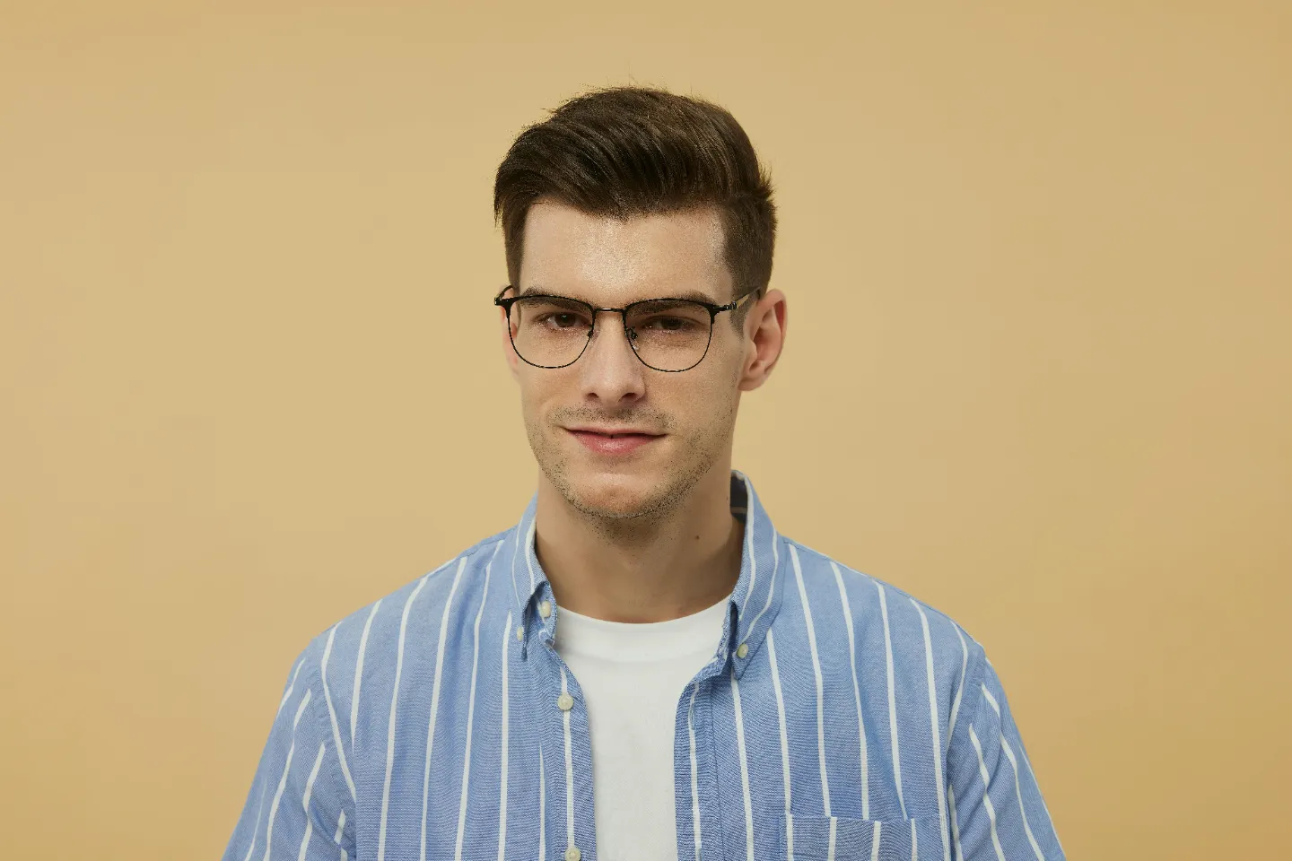 Portrait de Mark Harrison, client satisfait du service de nettoyage