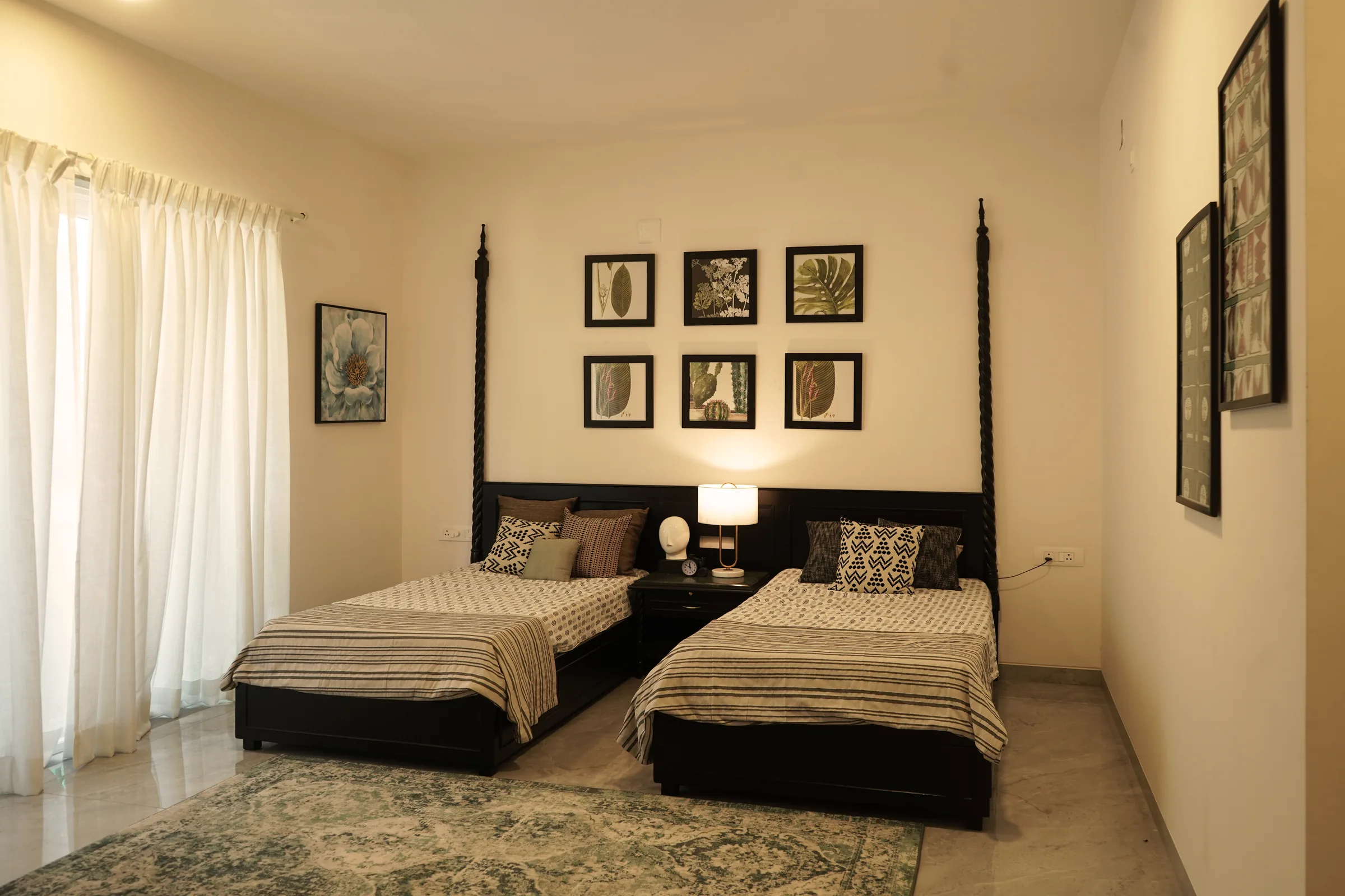 Kiara show apartment bedroom