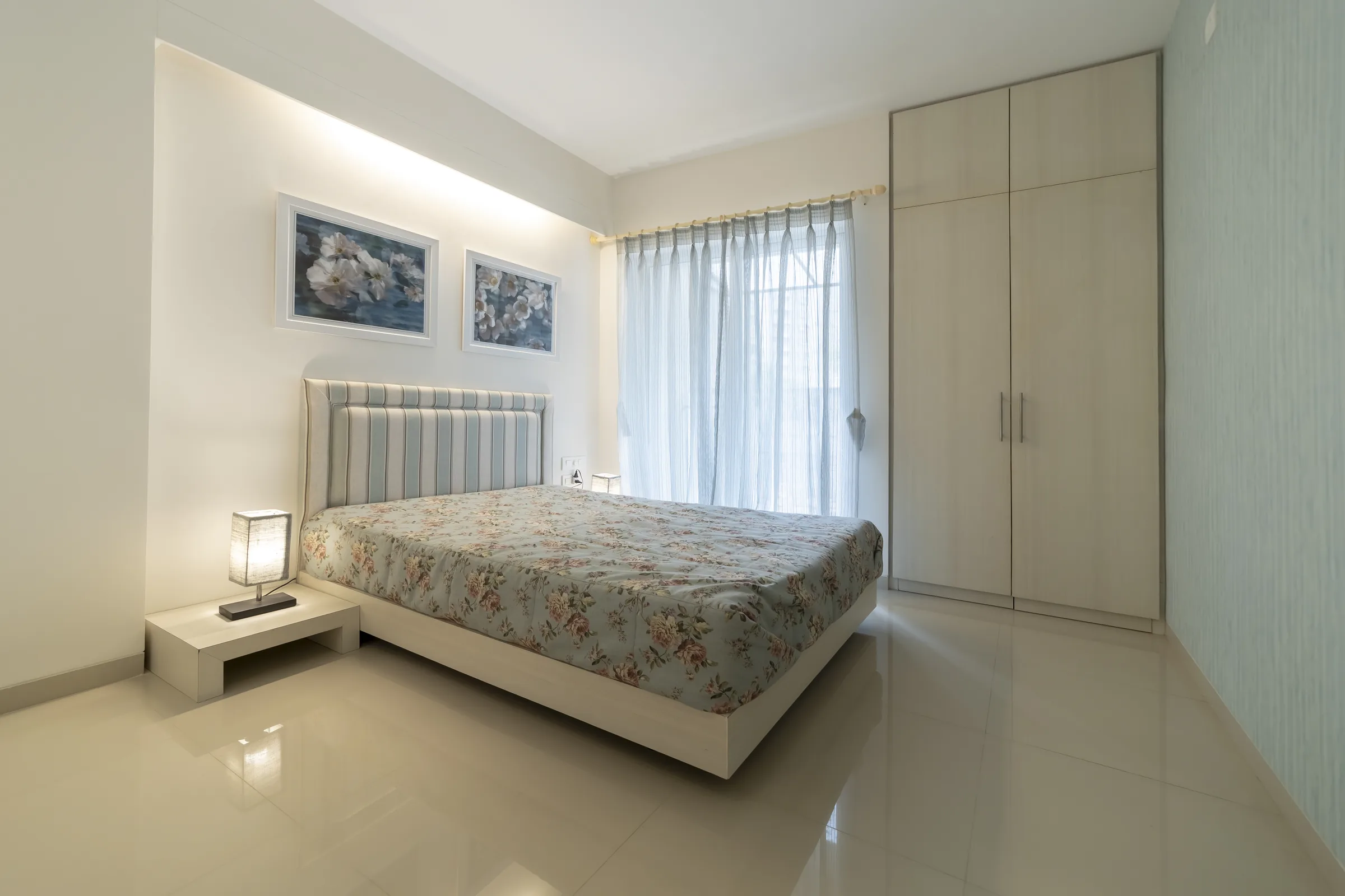 Veda II sample apartment bedroom