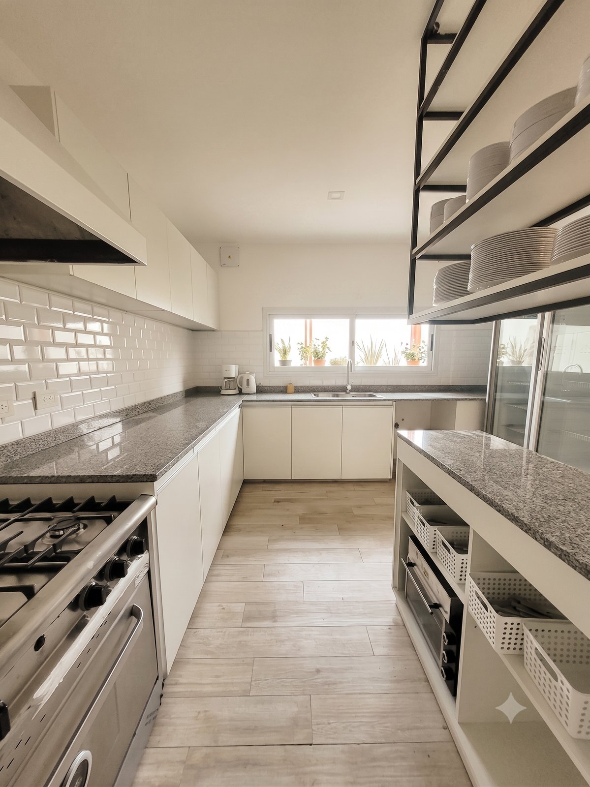 Cocina propia de Casa Cuidando con chef en La Plata
