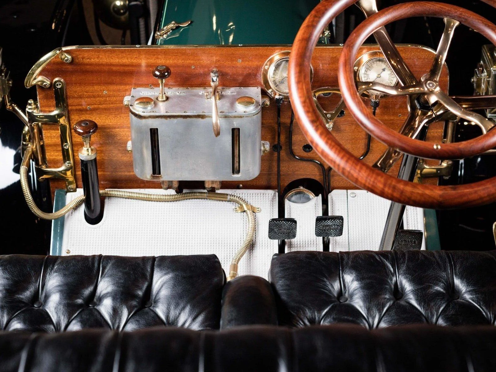 1909 White Model M Steam Car