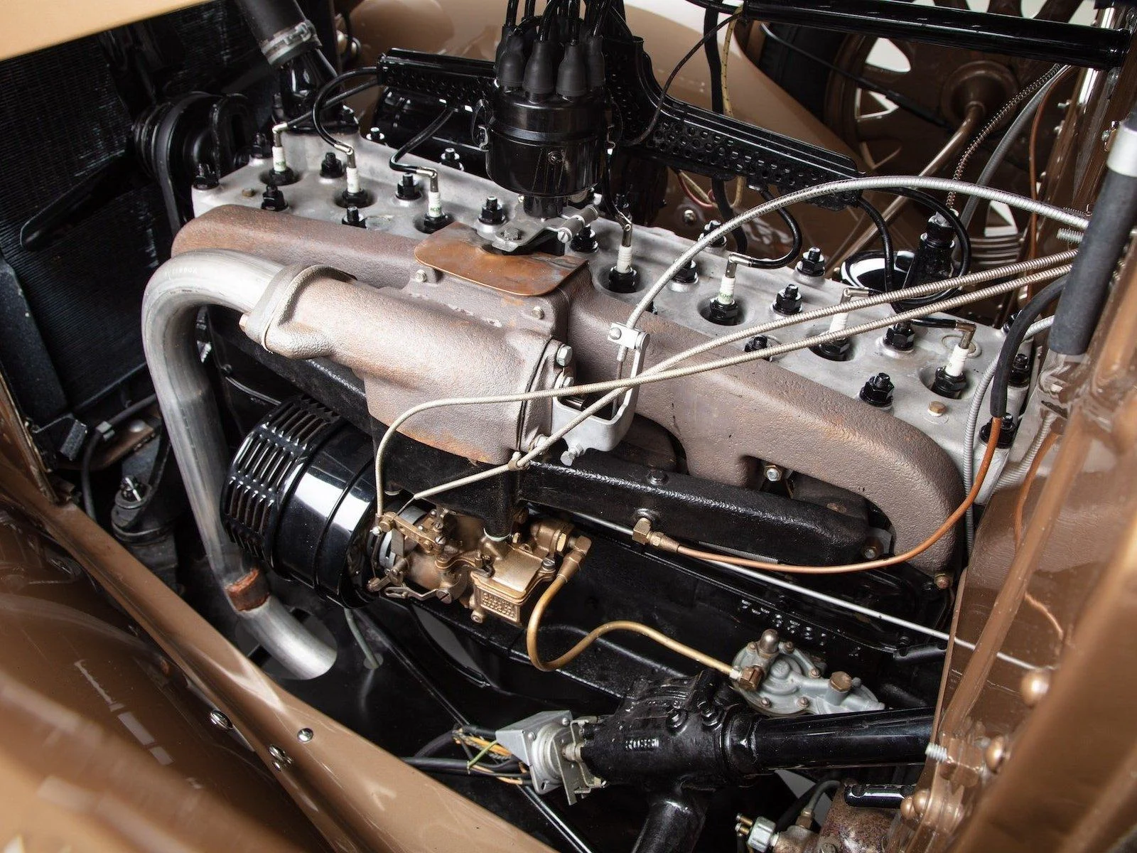 1933 Graham 8 Sedan