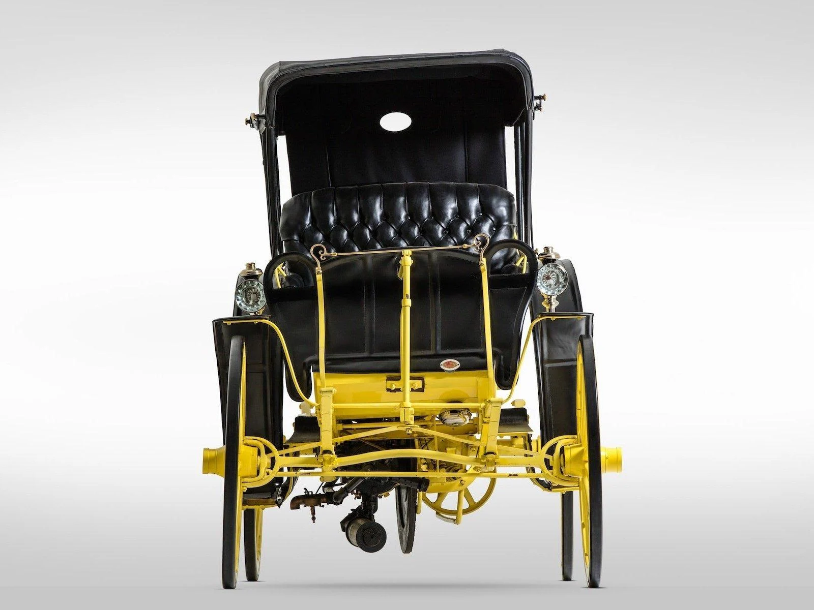 1896 Benton-Harbor Motor Carriage