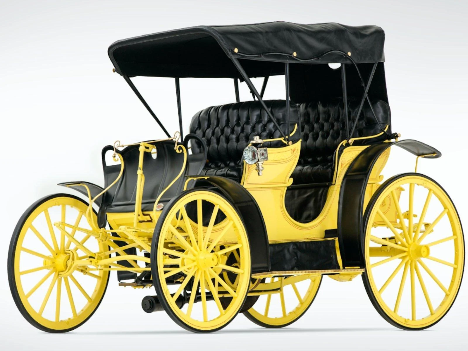 1896 Benton-Harbor Motor Carriage