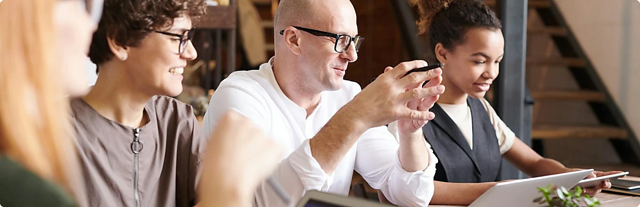 Building High-Performance Teams in a  Changing Business Environment