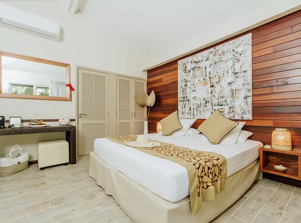 Iloha Seaview Hotel
