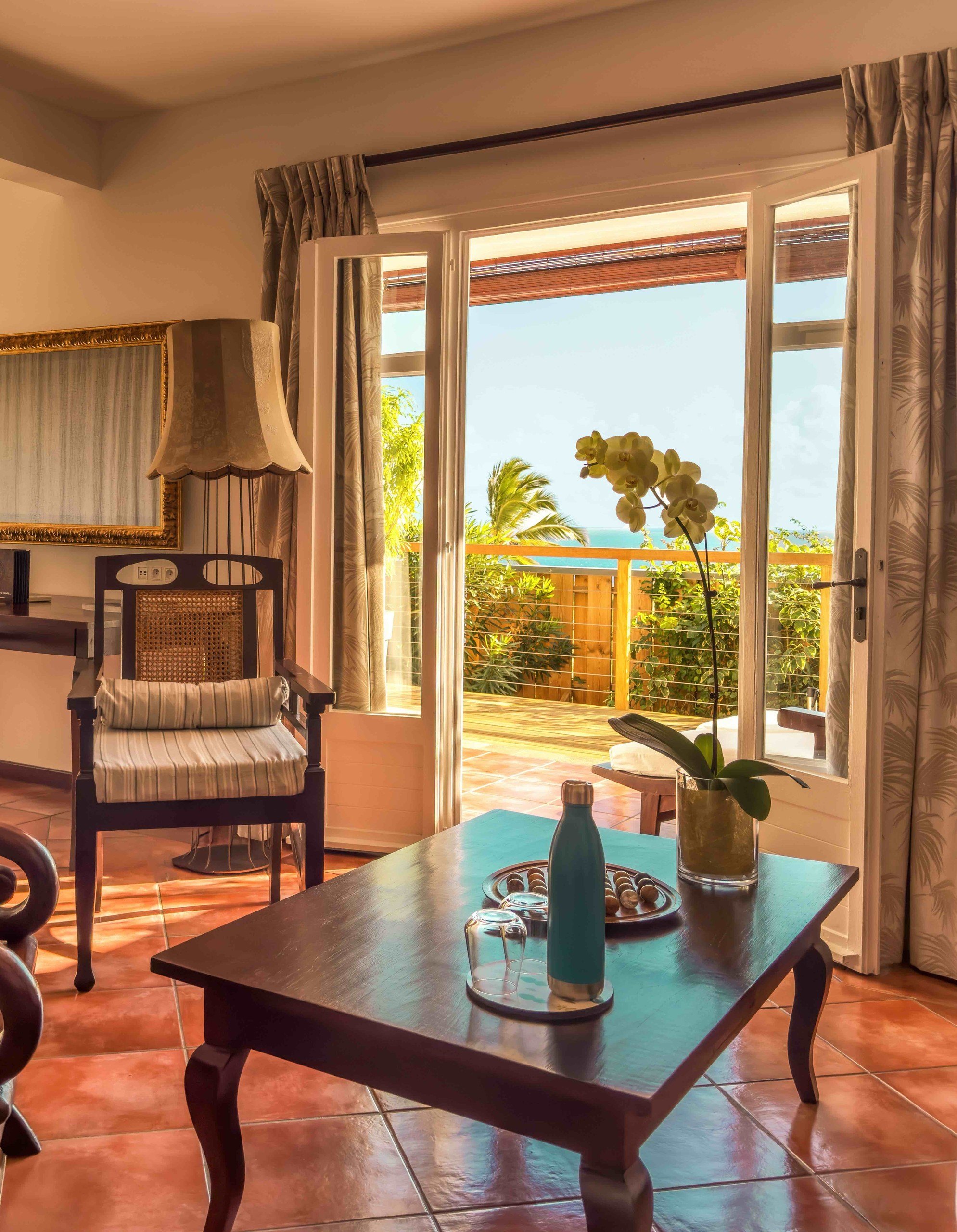 Blue Margouillat Seaview Hotel