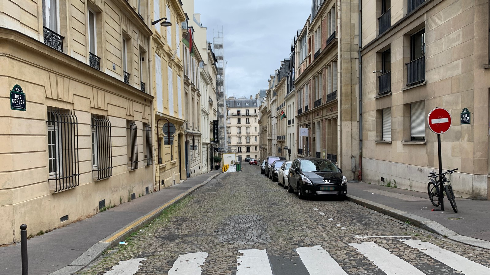 La rue Kepler, dans le 16e arrondissement de Paris