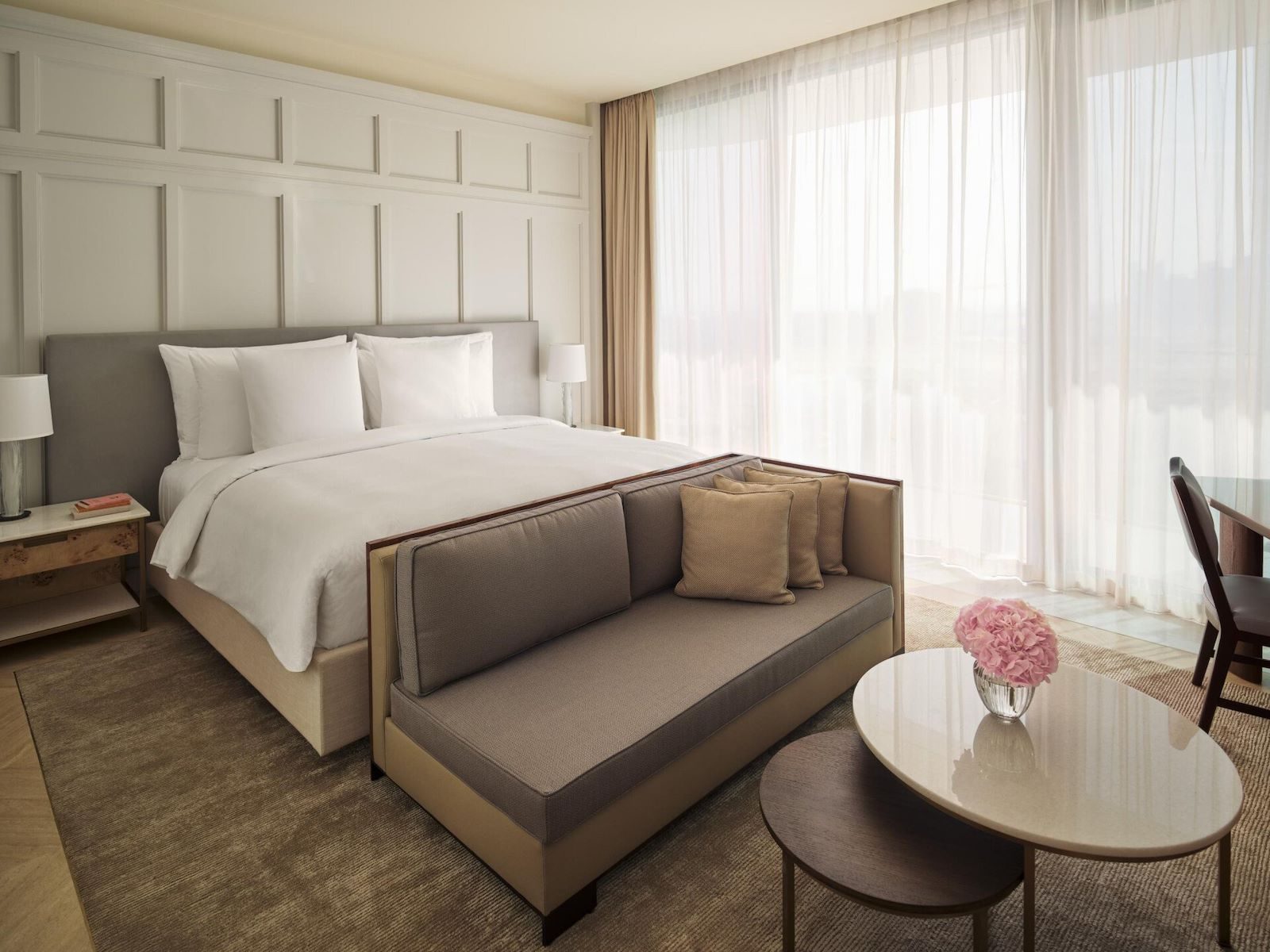 The Lana, Dorchester Collection