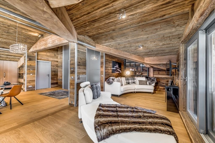 Chalet Tango Charlie