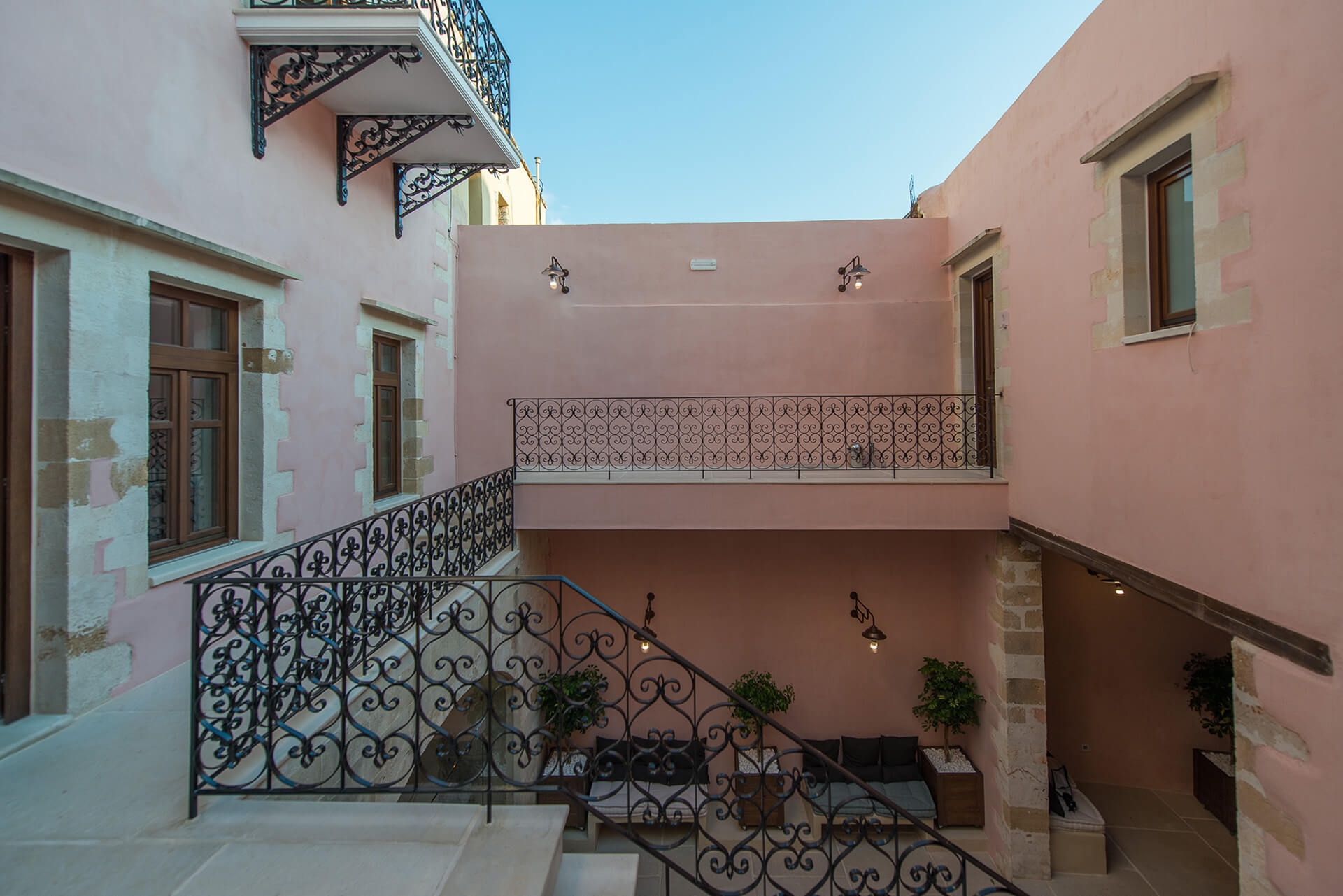 Serenissima Boutique Hotel