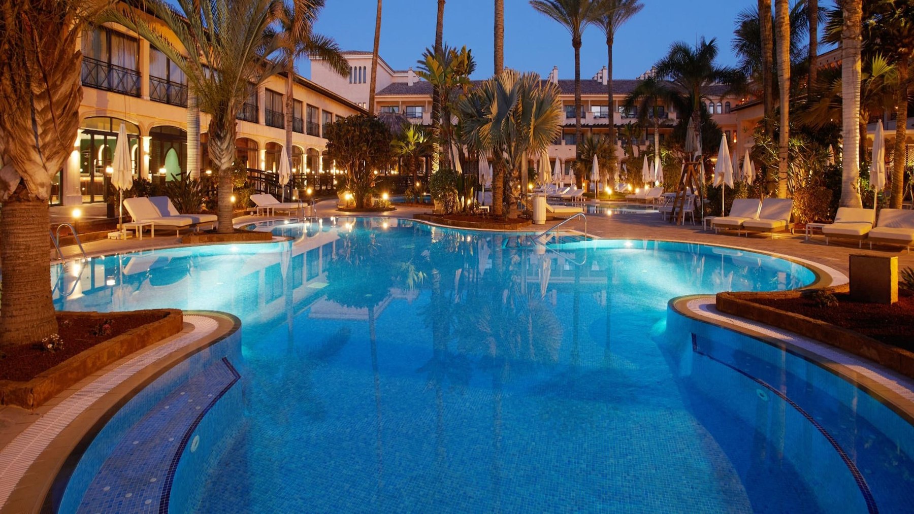 Secrets Bahía Real Resort & Spa