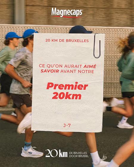 blue2purple - Runners carrying a printed race sign for the 20km de Bruxelles with French text