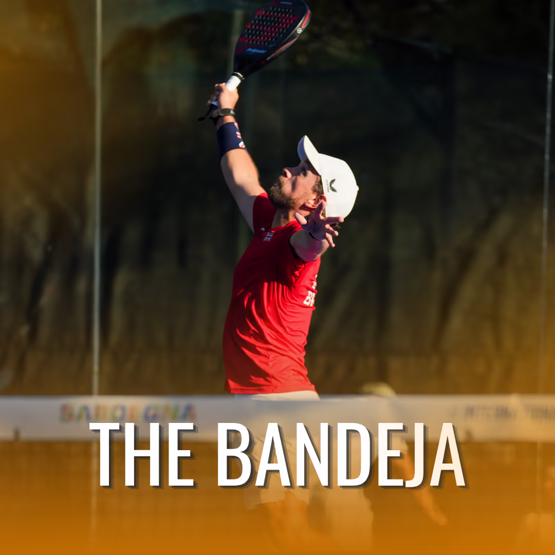 Padel bandeja technique