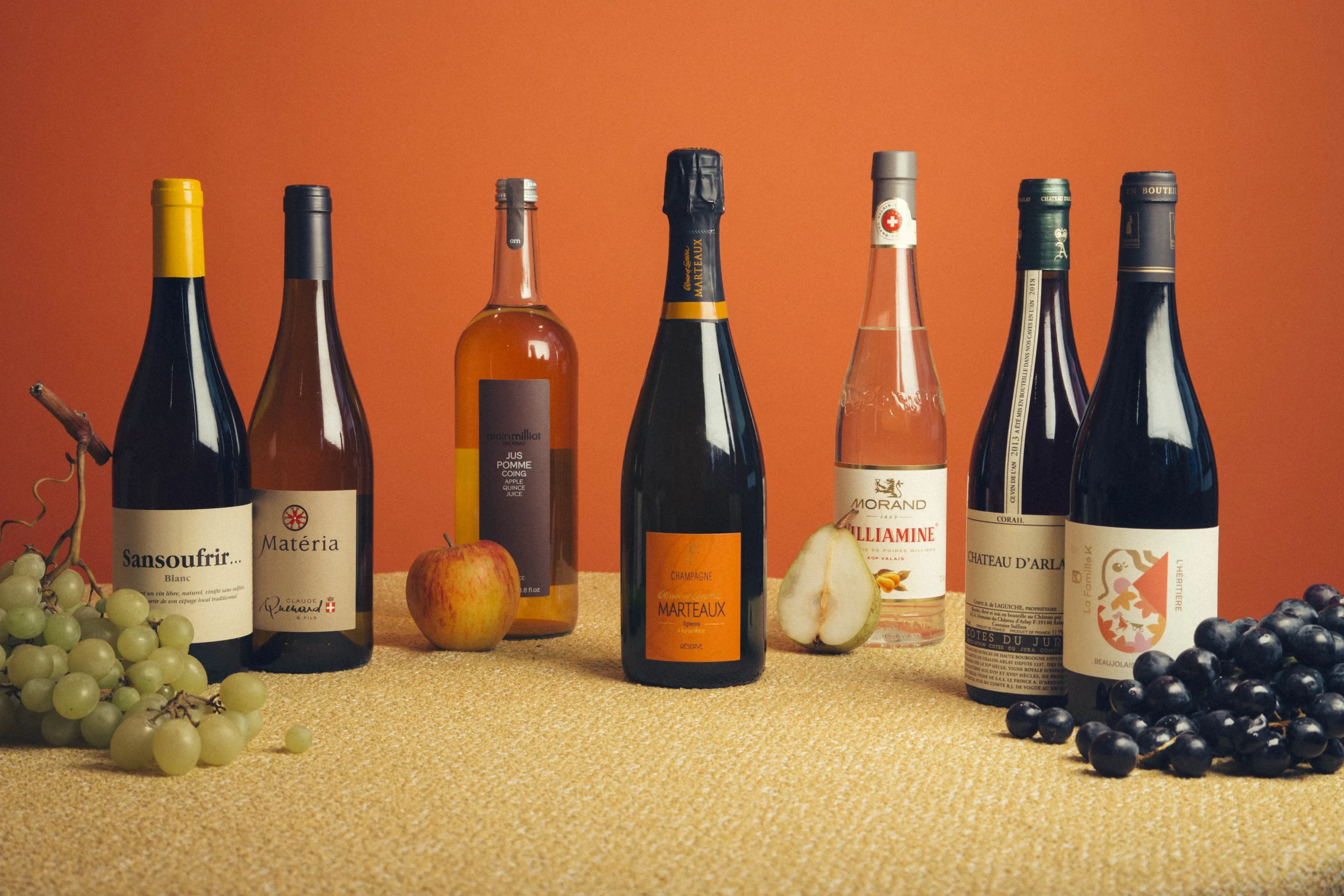 Sélection de bouteilles de vin présentée pour un Team Building en entreprise
