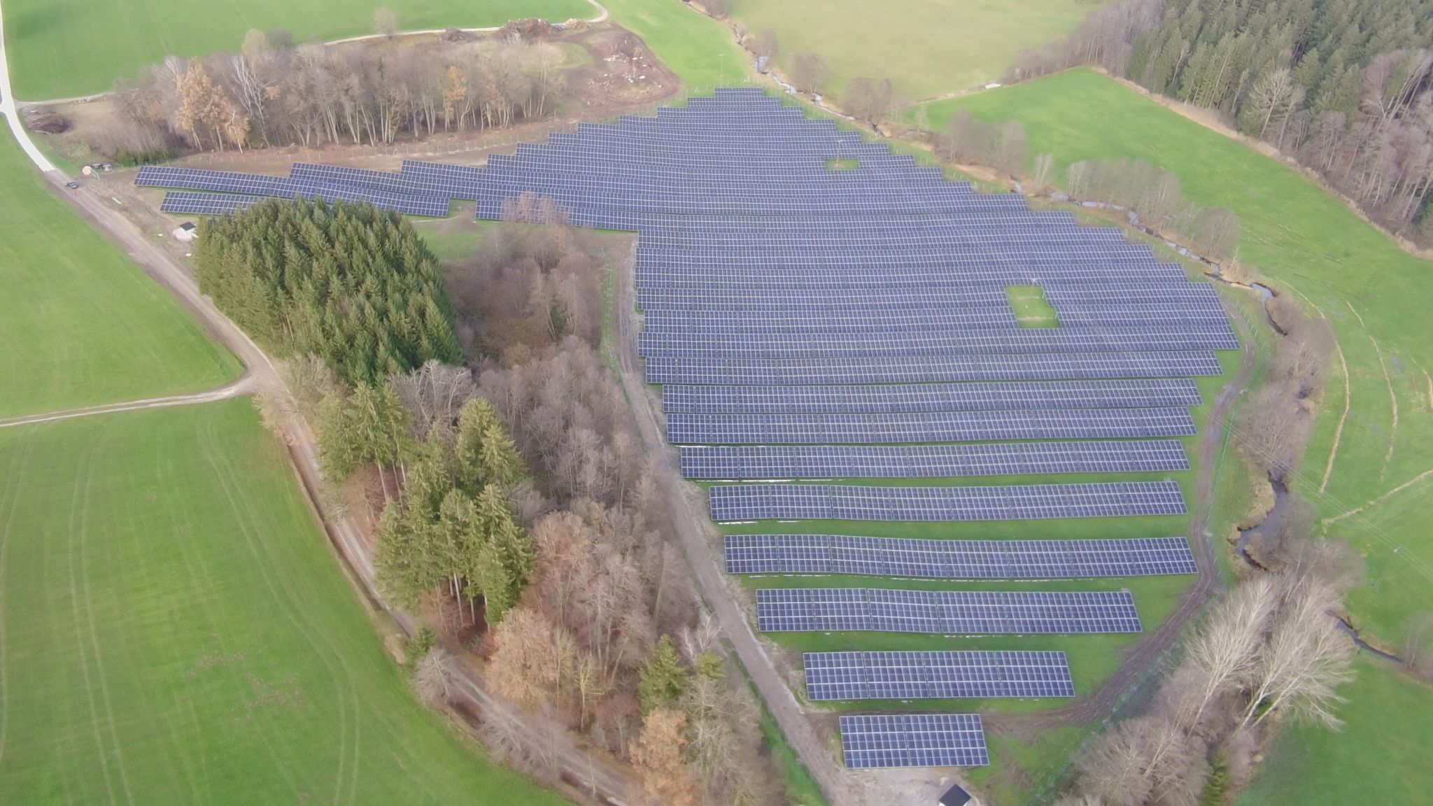 6 MW Photovoltaikanlage im Netzgebiet LEW Verteilnetz