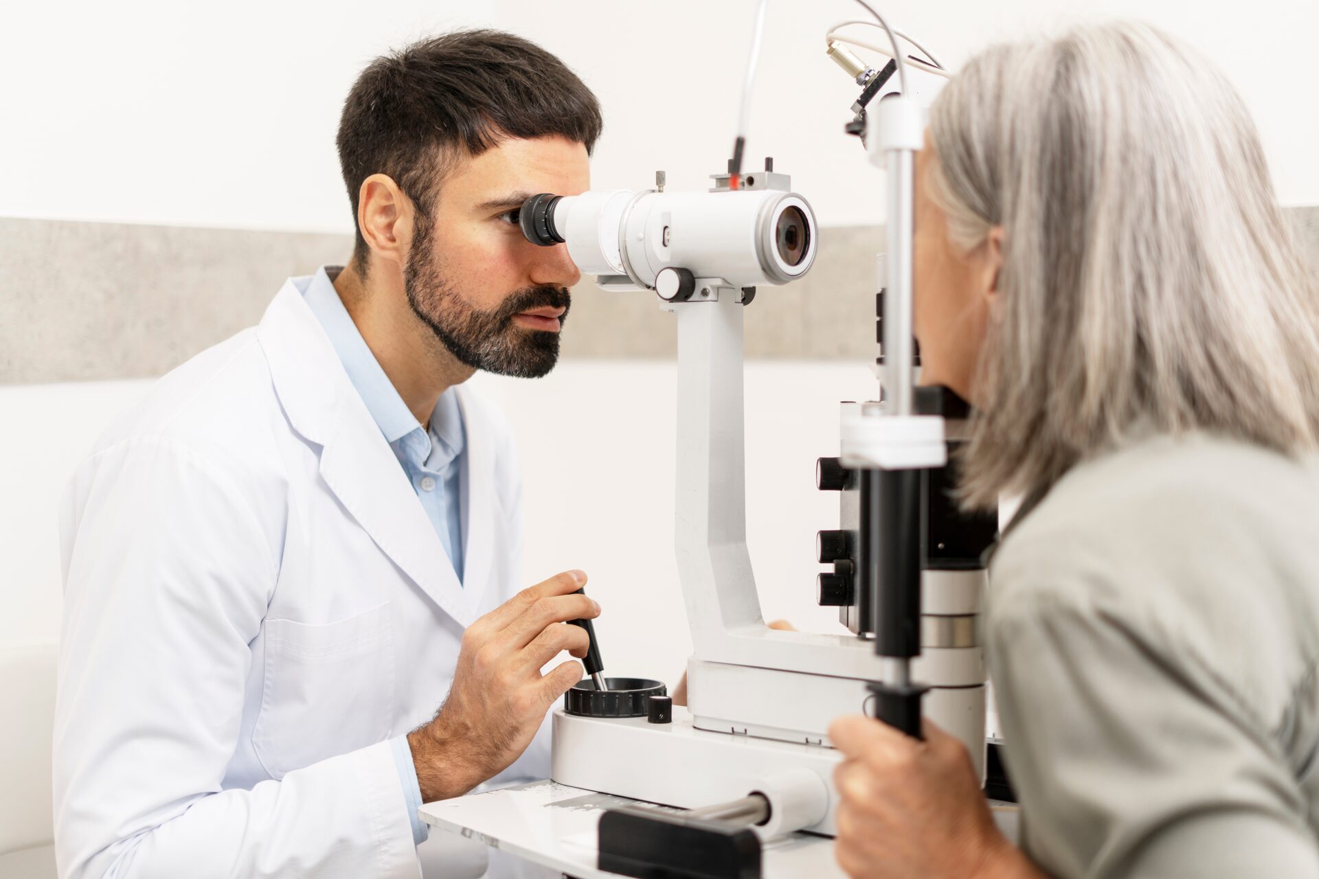 A Diabetic Eye Examination Explained: Dilation, OCT, Photography, and Angiography