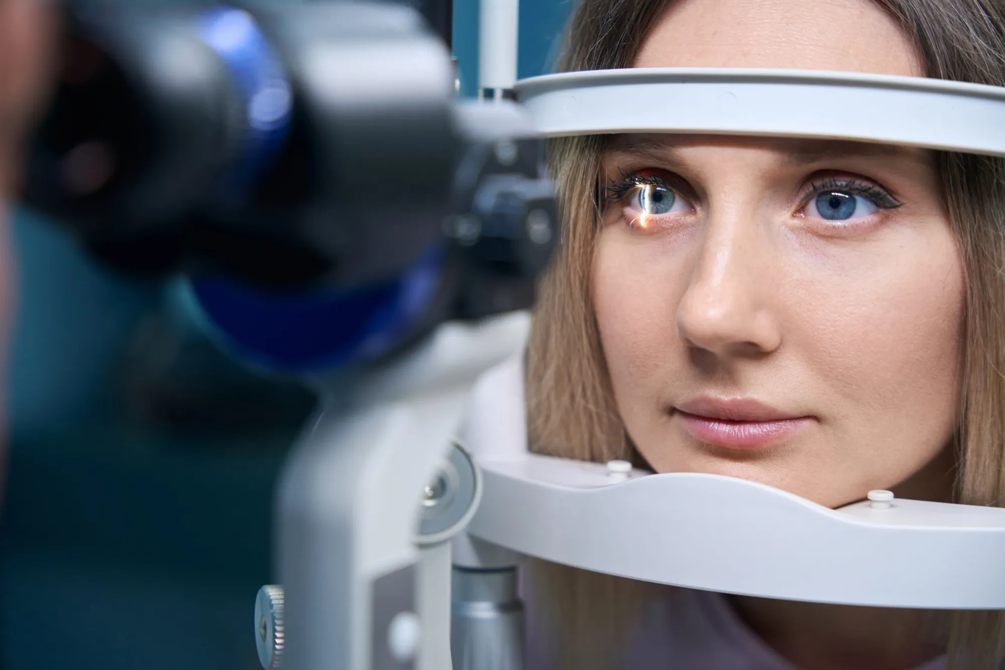 Pseudoexfoliation Glaucoma: Causes, Risks, Treatment and Cataract Surgery