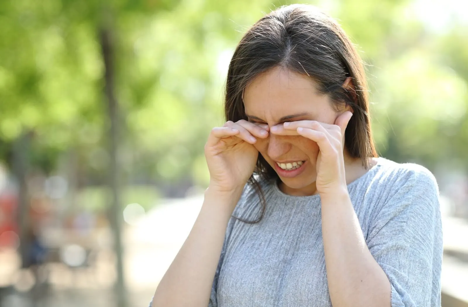 Photophobia: Light Sensitivity, Causes and When to Get Help
