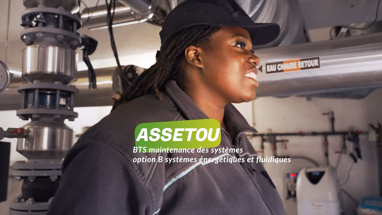 Assetou, technicienne de maintenance, dans une chaufferie