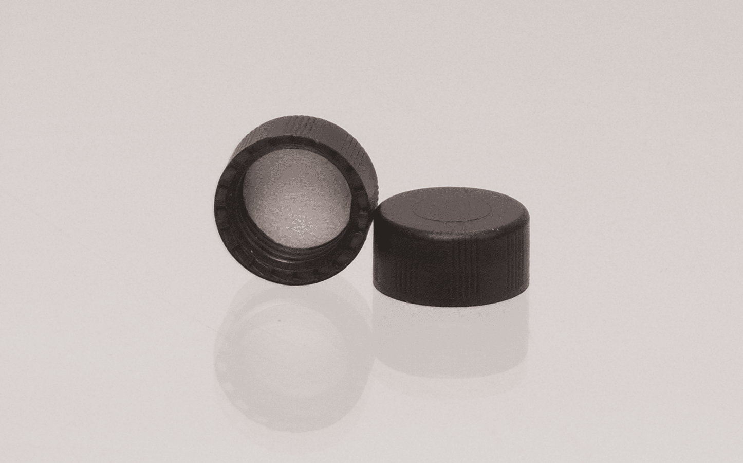 Solid Top Caps for Vials