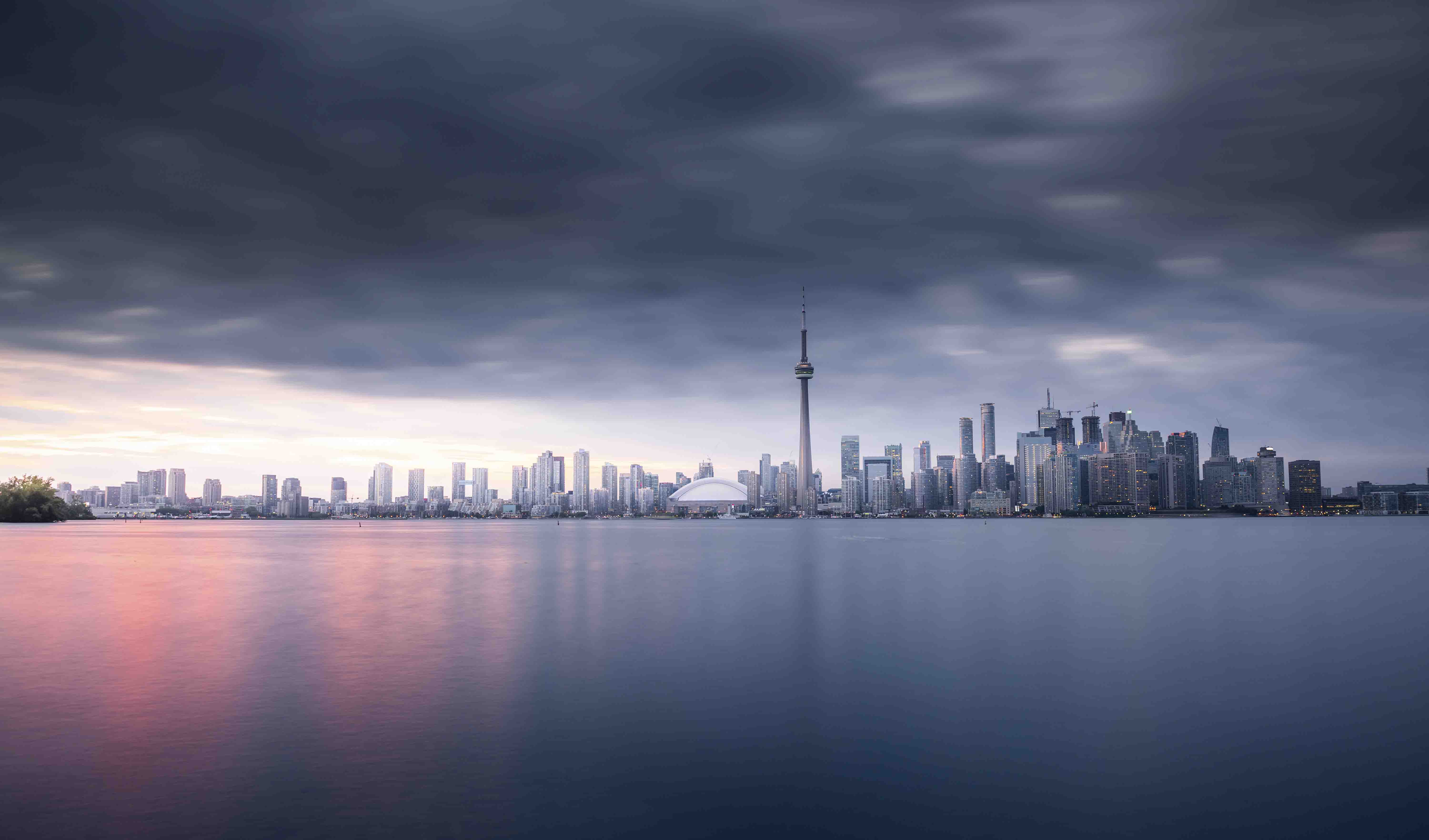 Toronto skyline at dusk