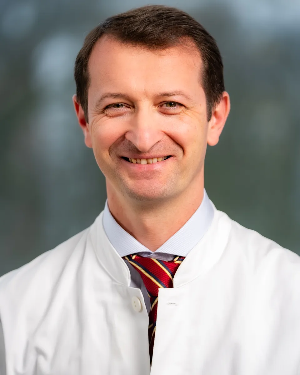 Dr. med. Maxim Janowski