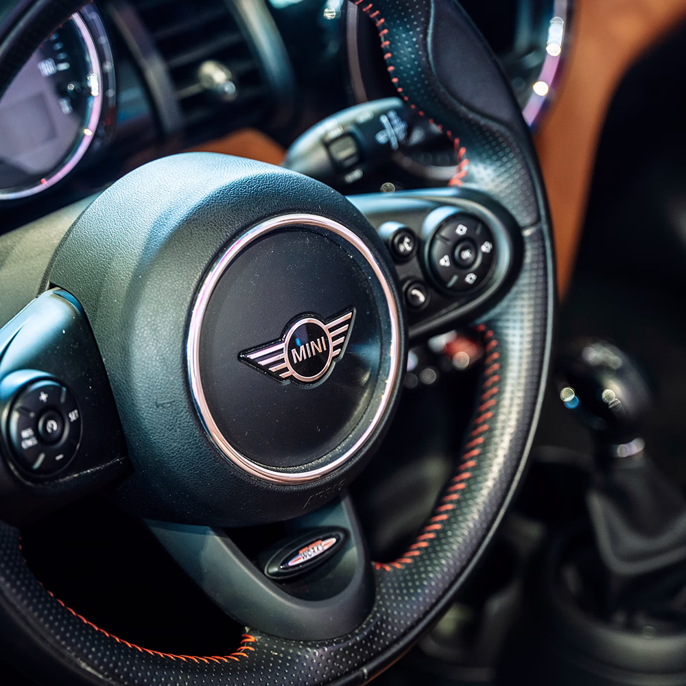 MINI parts and servicing