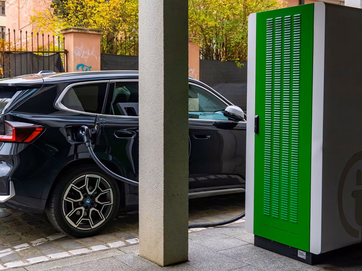 Electric vehicle owners and Right to Repair