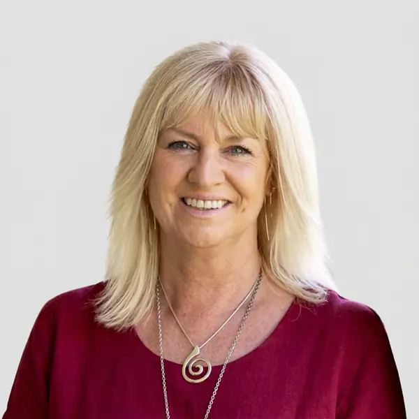 Portrait of Michelle Garland