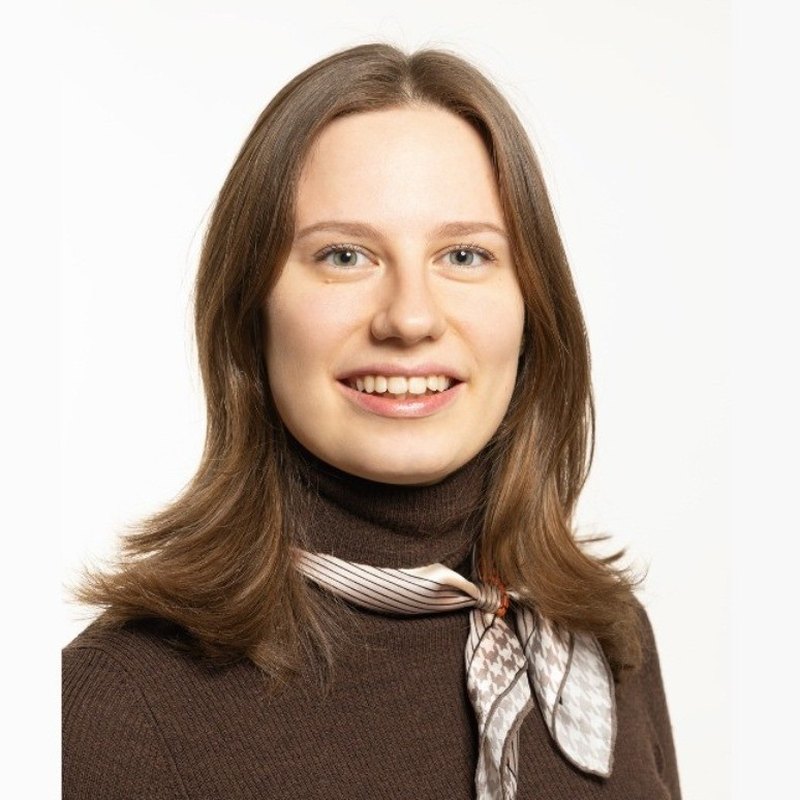 Portrait of Anna Trofimova, CEO of Snapfix
