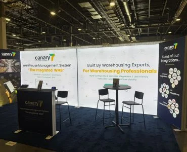 Canary7 team and attendees at Manifest 2026