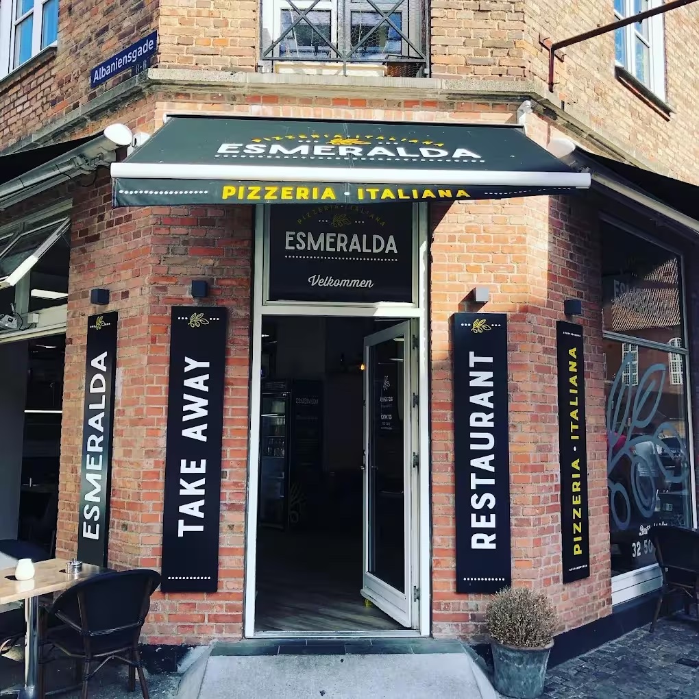 Esmeralda Pizza & Restaurant på Amager