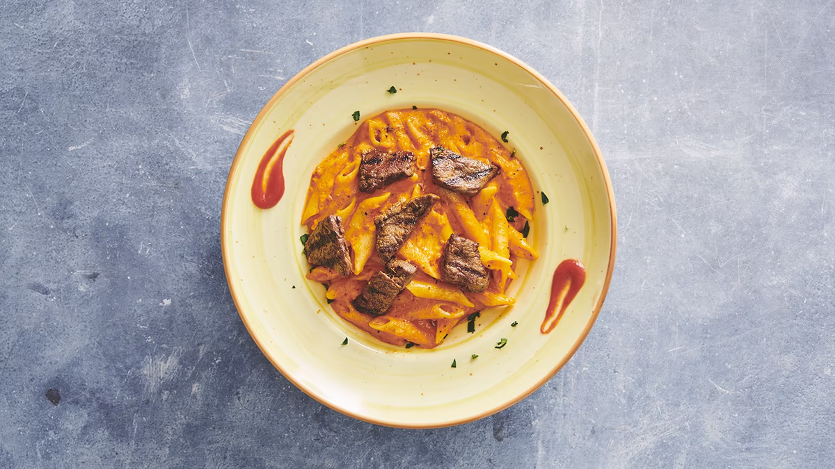 23. Penne al Filetto