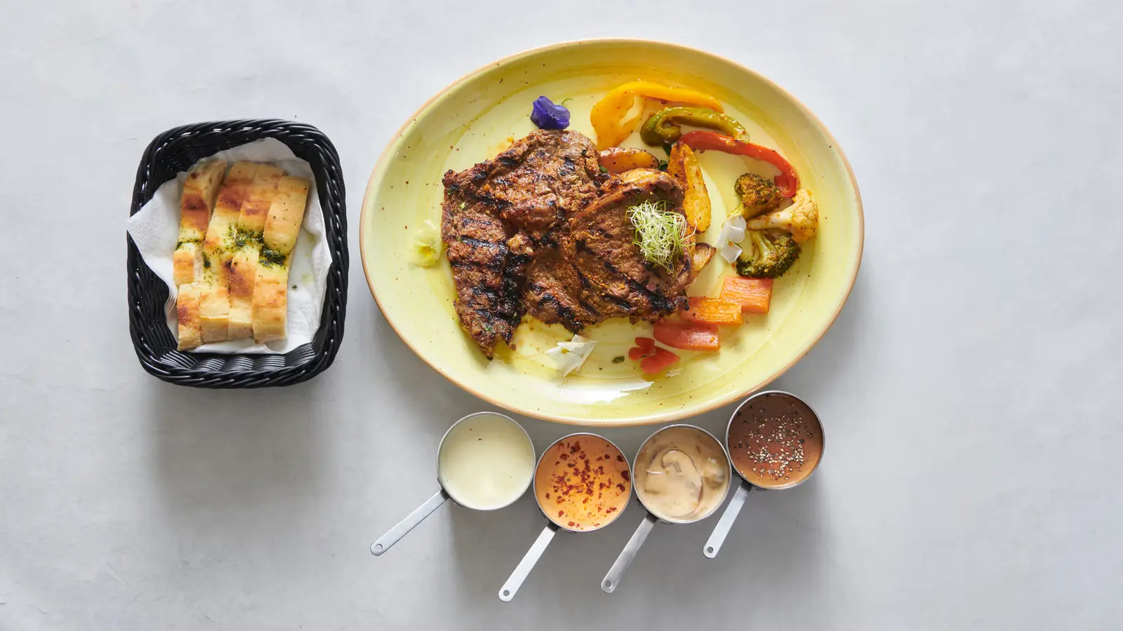 Black Angus Steak fra Esmeralda Pizza & Restaurant