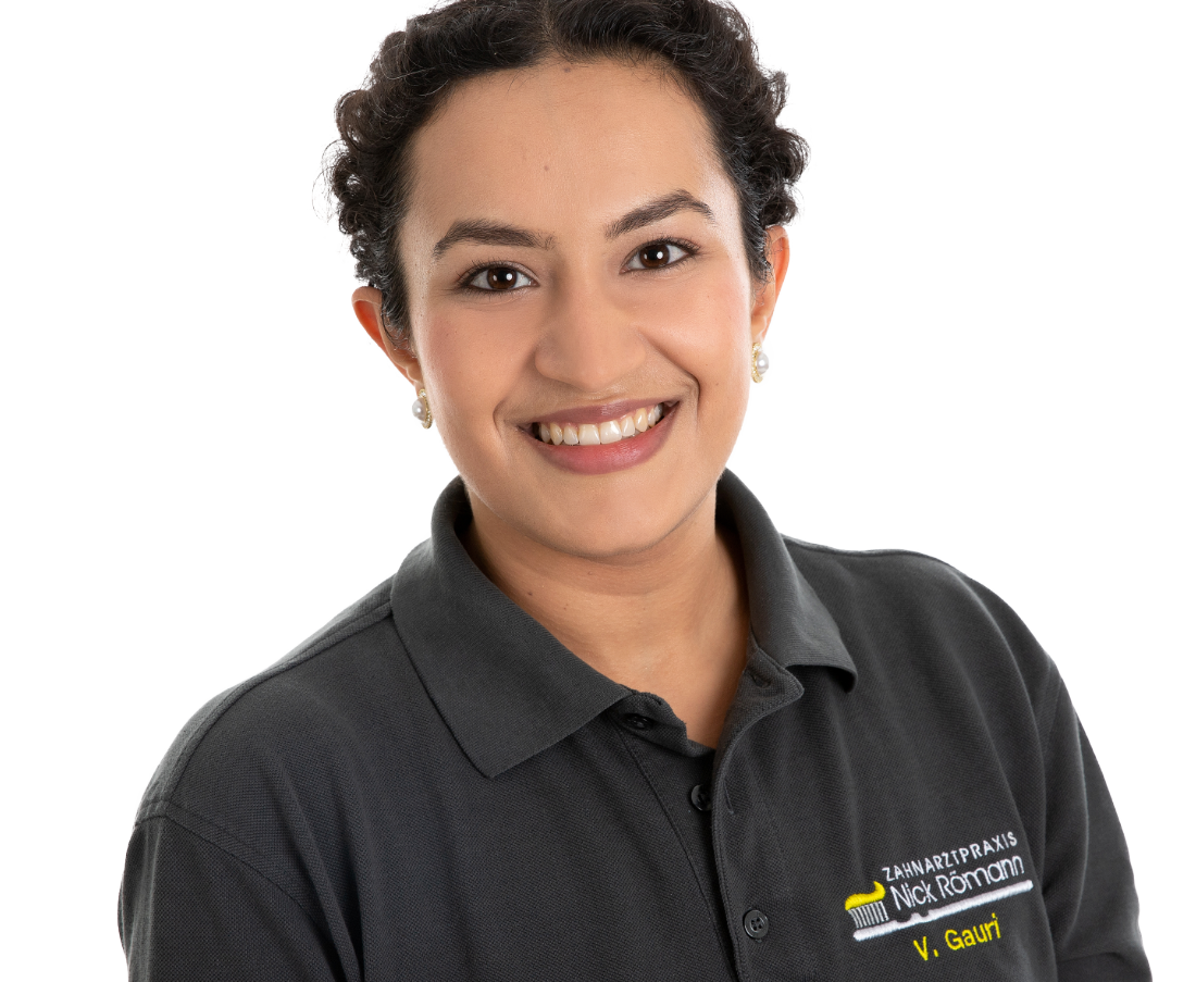 Vandita Gauri, Zahnärztin